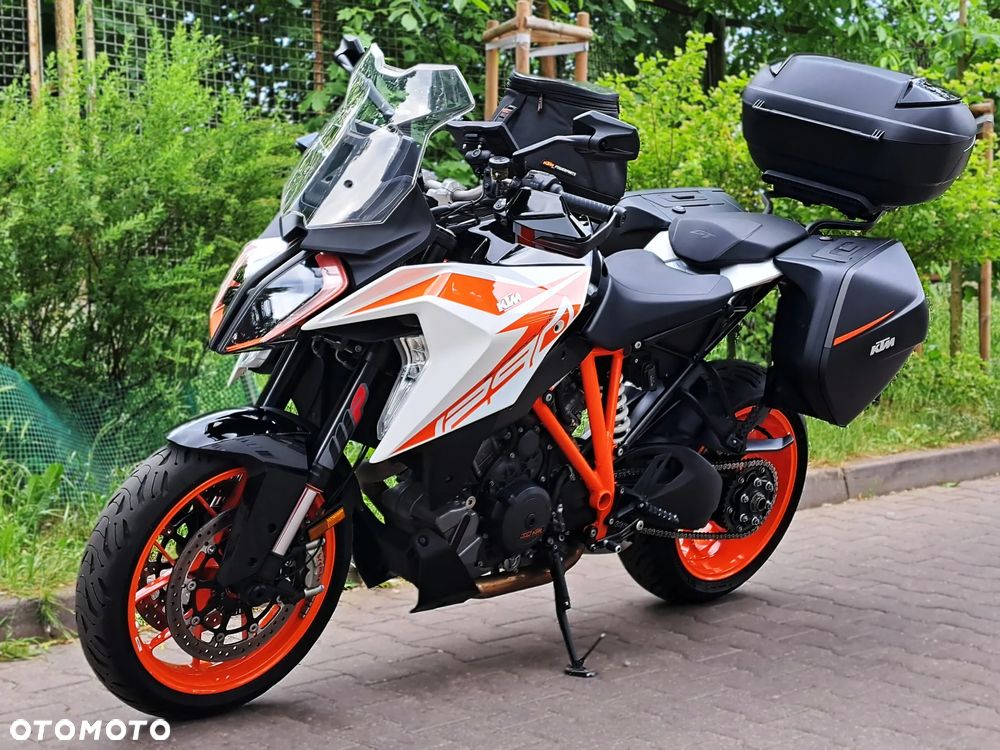 KTM Super Duke - 1