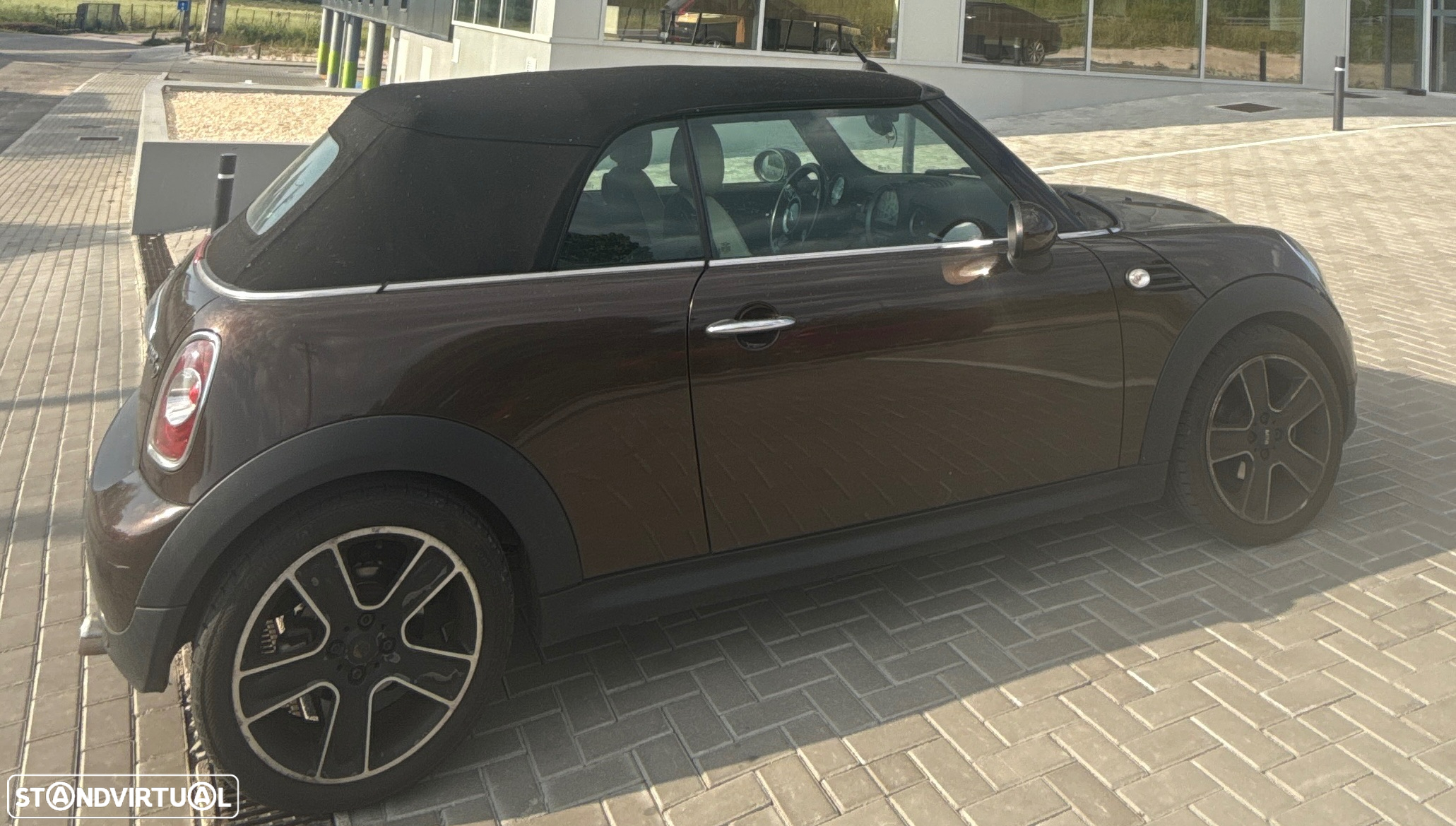 MINI Cabrio Cooper D - 3