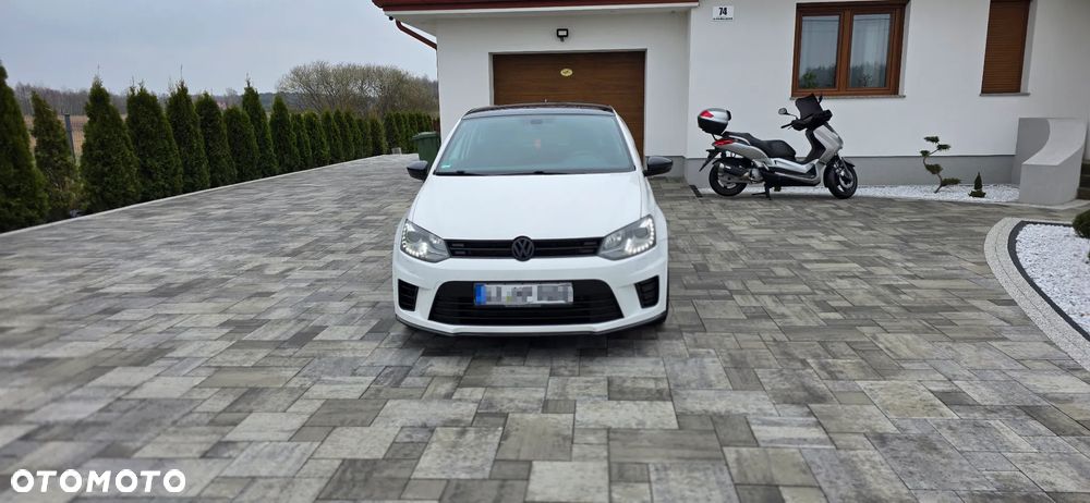 Volkswagen Polo 2011 photo 2
