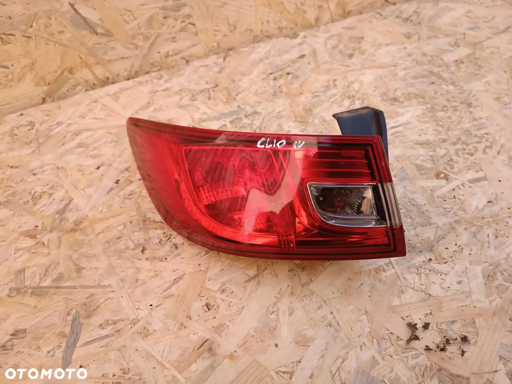 LAMPA TYŁ TYLNA LEWA RENAULT CLIO IV - 1