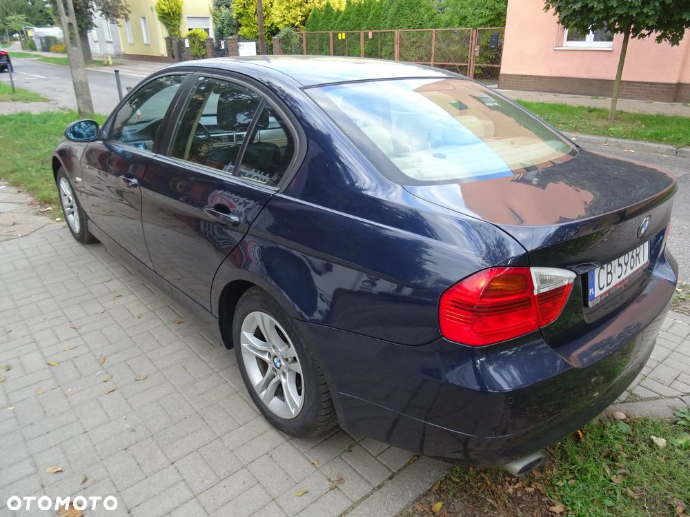 BMW Seria 3 - 17