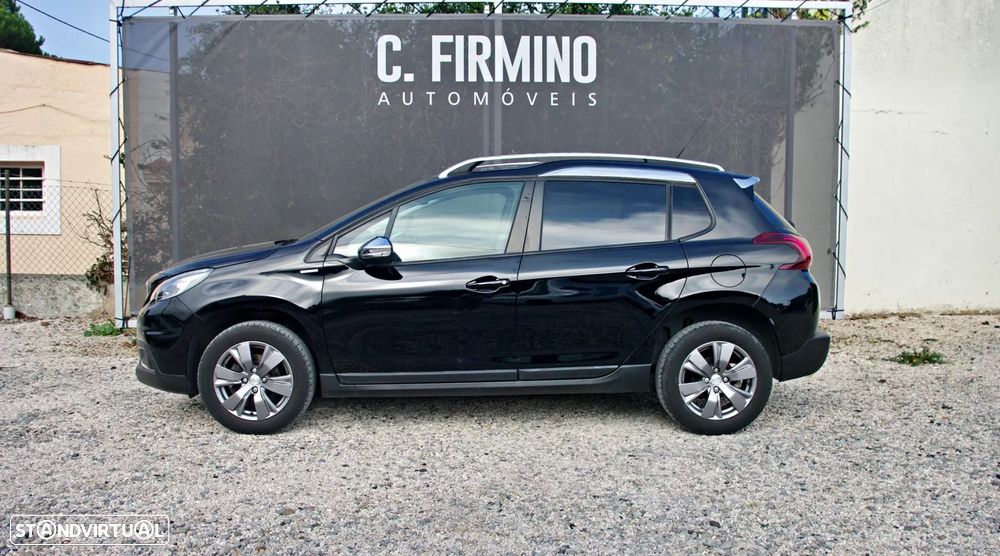 Peugeot 2008 1.2 PureTech Style - 11