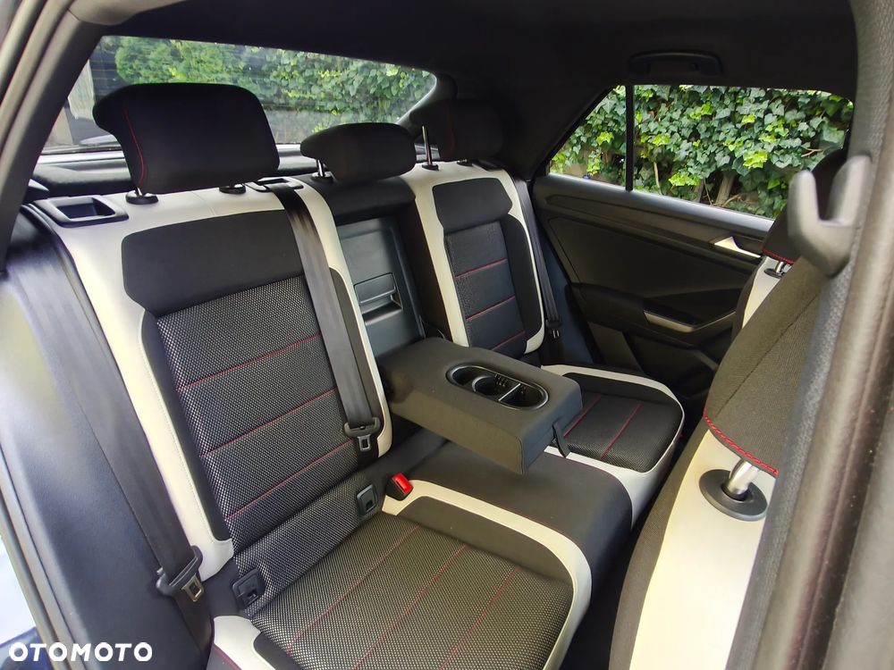 Volkswagen T-Roc 1.5 TSI ACT OPF Sport - 17