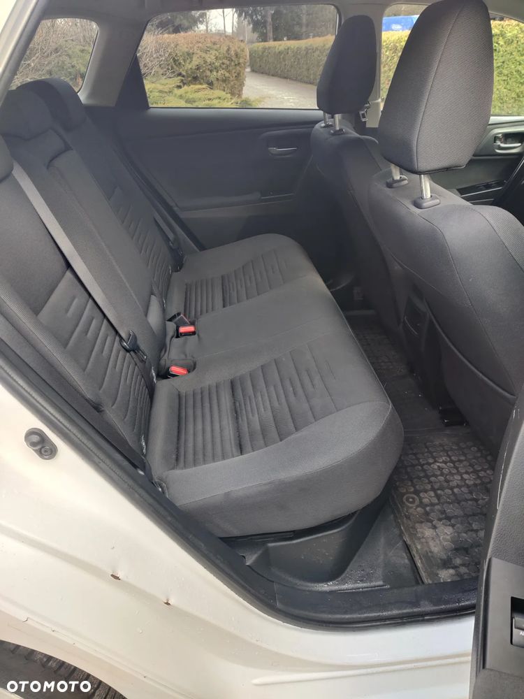 Toyota Auris Hybrid 135 Premium - 20