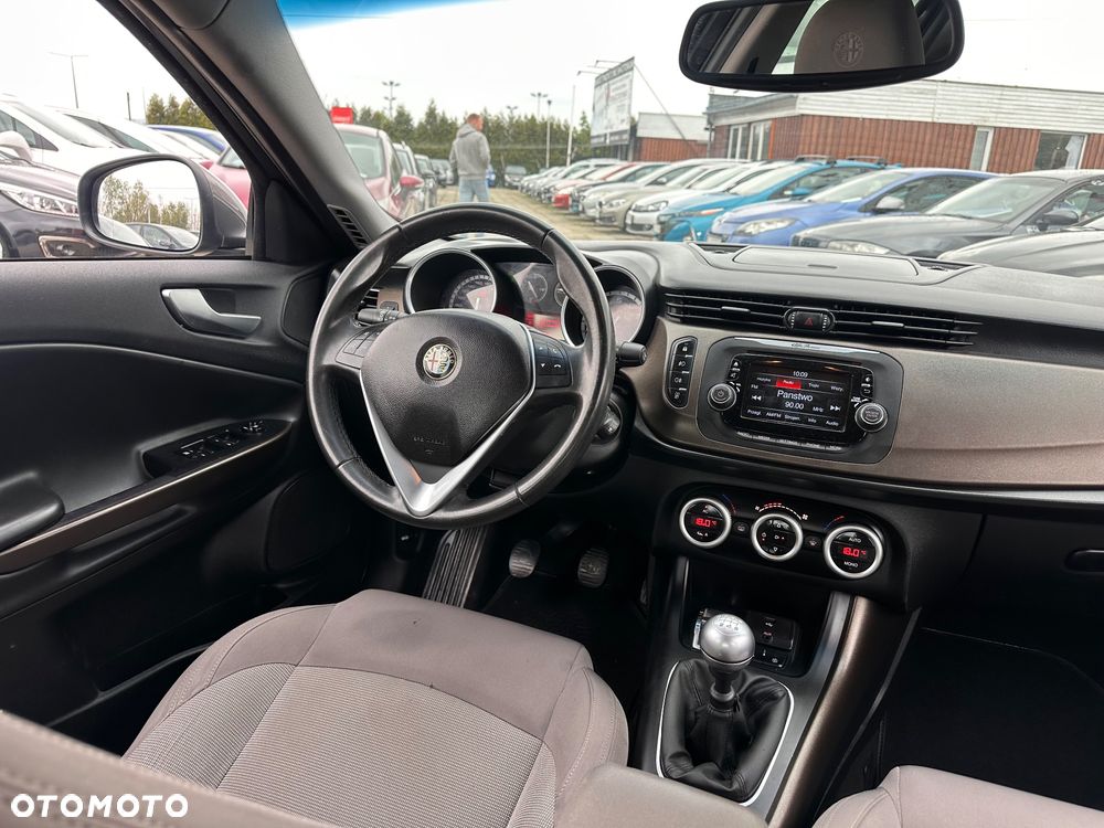Alfa Romeo Giulietta 1.4 TB MultiAir Exclusive - 8