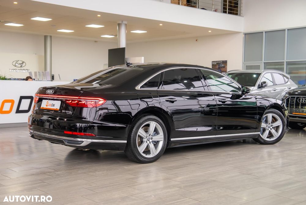 Audi A8 - 12