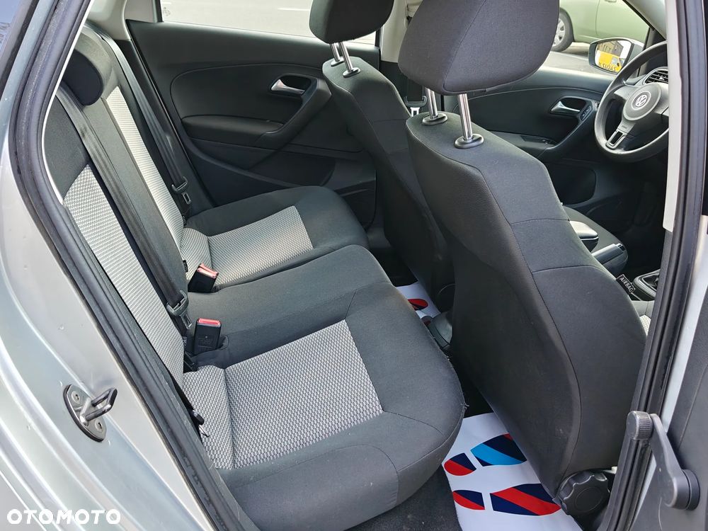 Volkswagen Polo 1.2 Team - 19