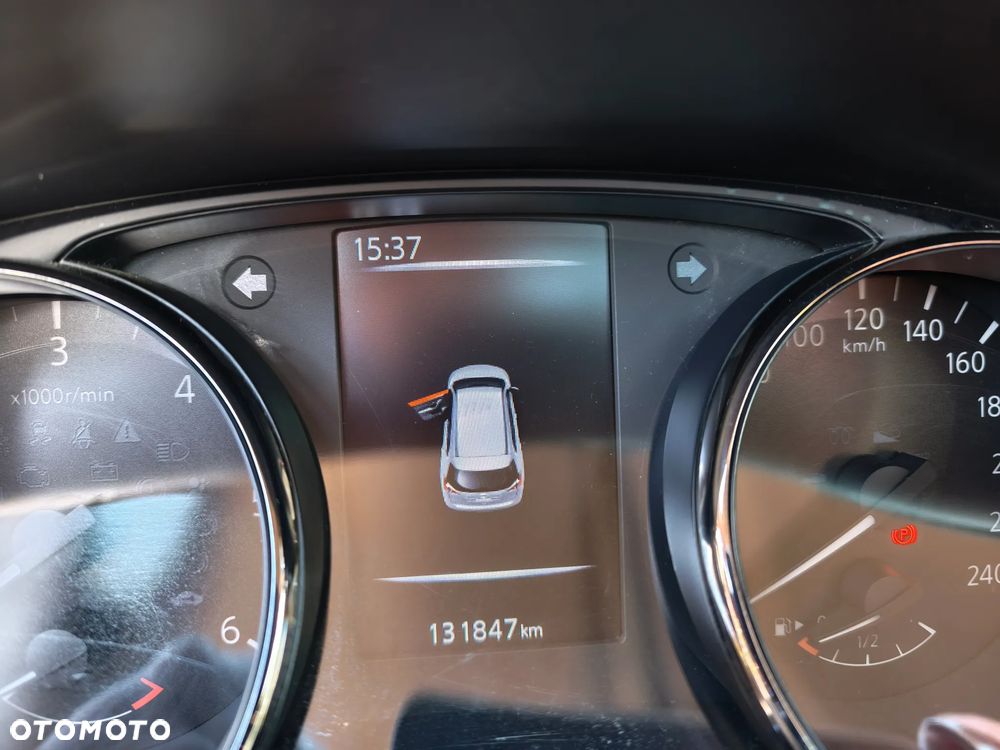 Nissan X-Trail 2.0 dCi ALL-MODE 4x4i Xtronic Tekna - 9