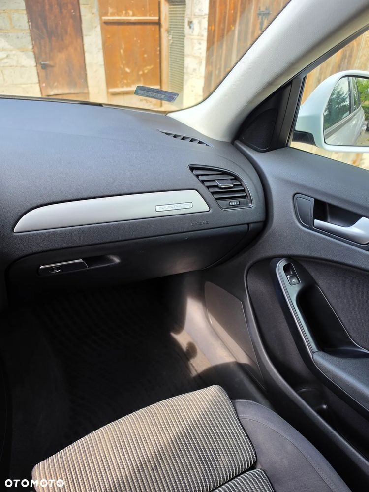 Audi A4 Limousine 2.0 TDI Quattro - 9