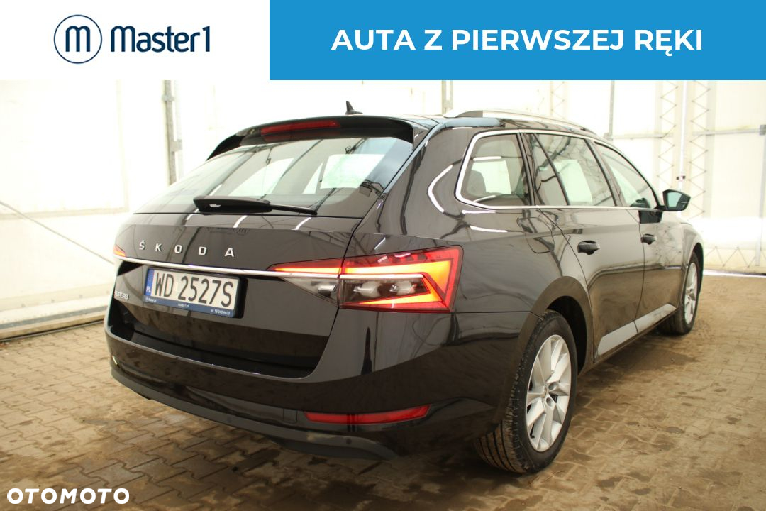 Skoda Superb 2.0 TDI SCR Ambition DSG - 4