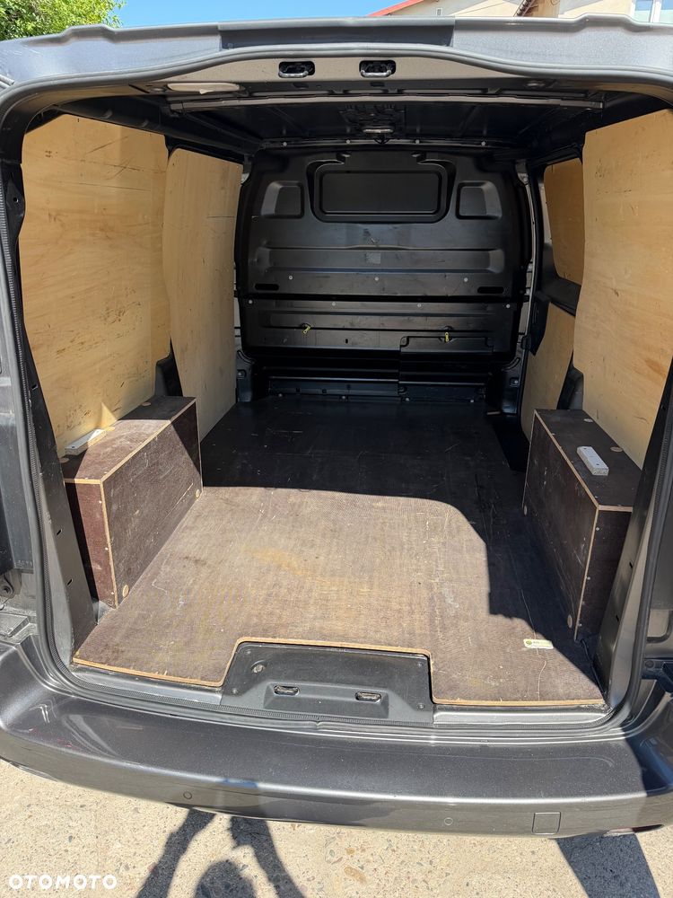 Peugeot Expert - 9