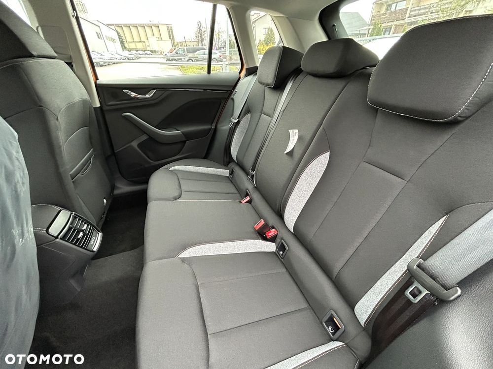 Skoda Kamiq 1.0 TSI Drive - 10