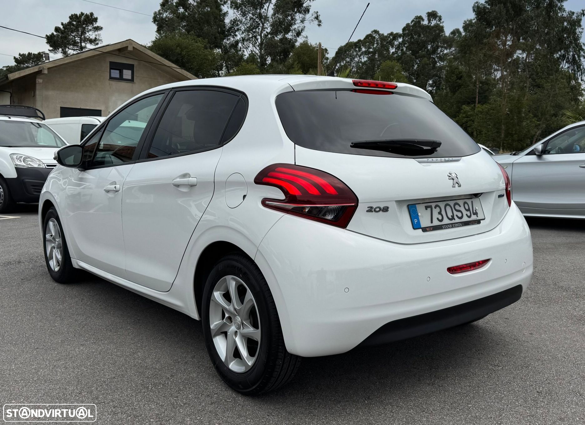Peugeot 208 1.2 PureTech Style - 3