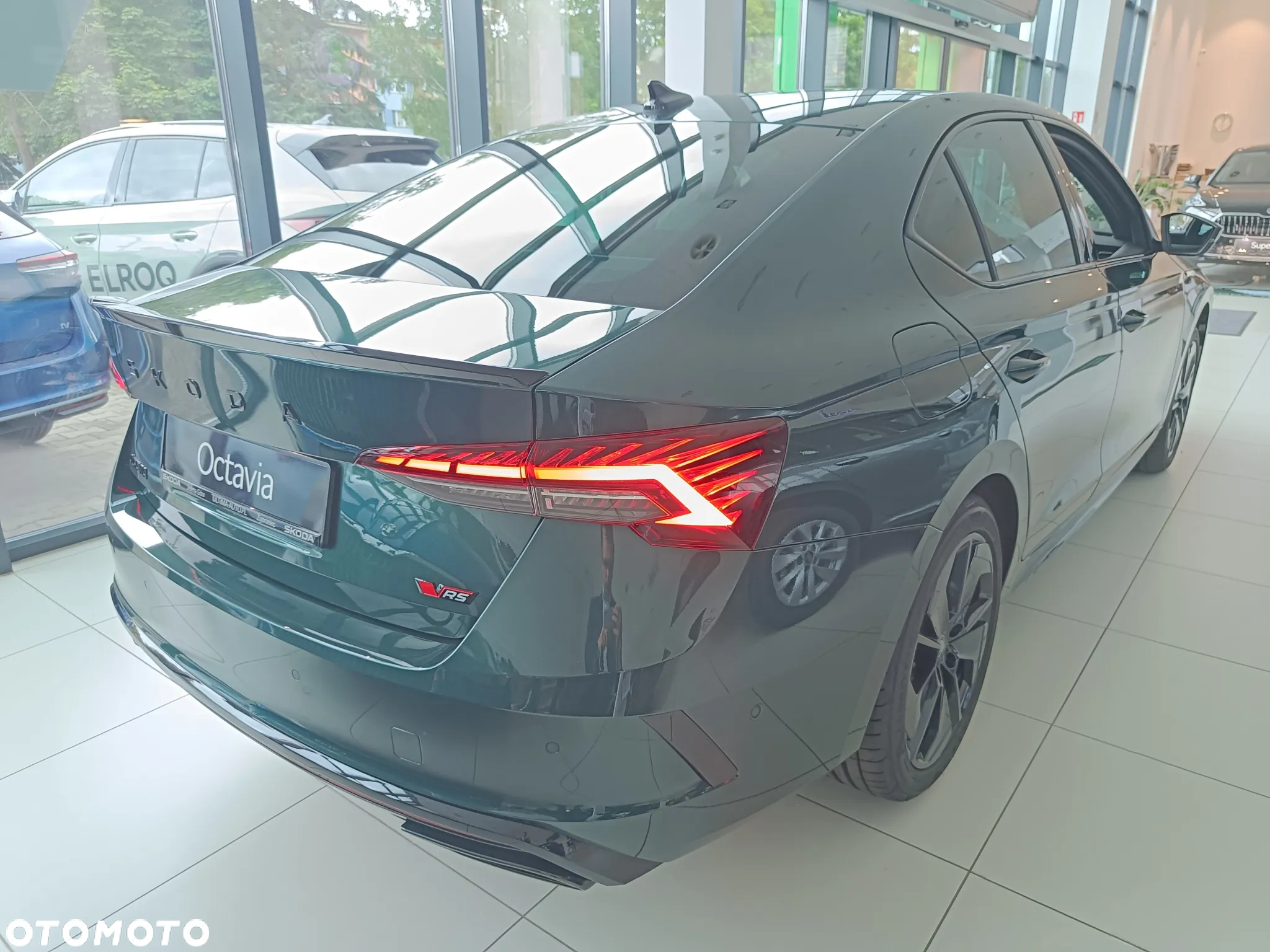 Skoda Octavia 2.0 TSI RS DSG - 2