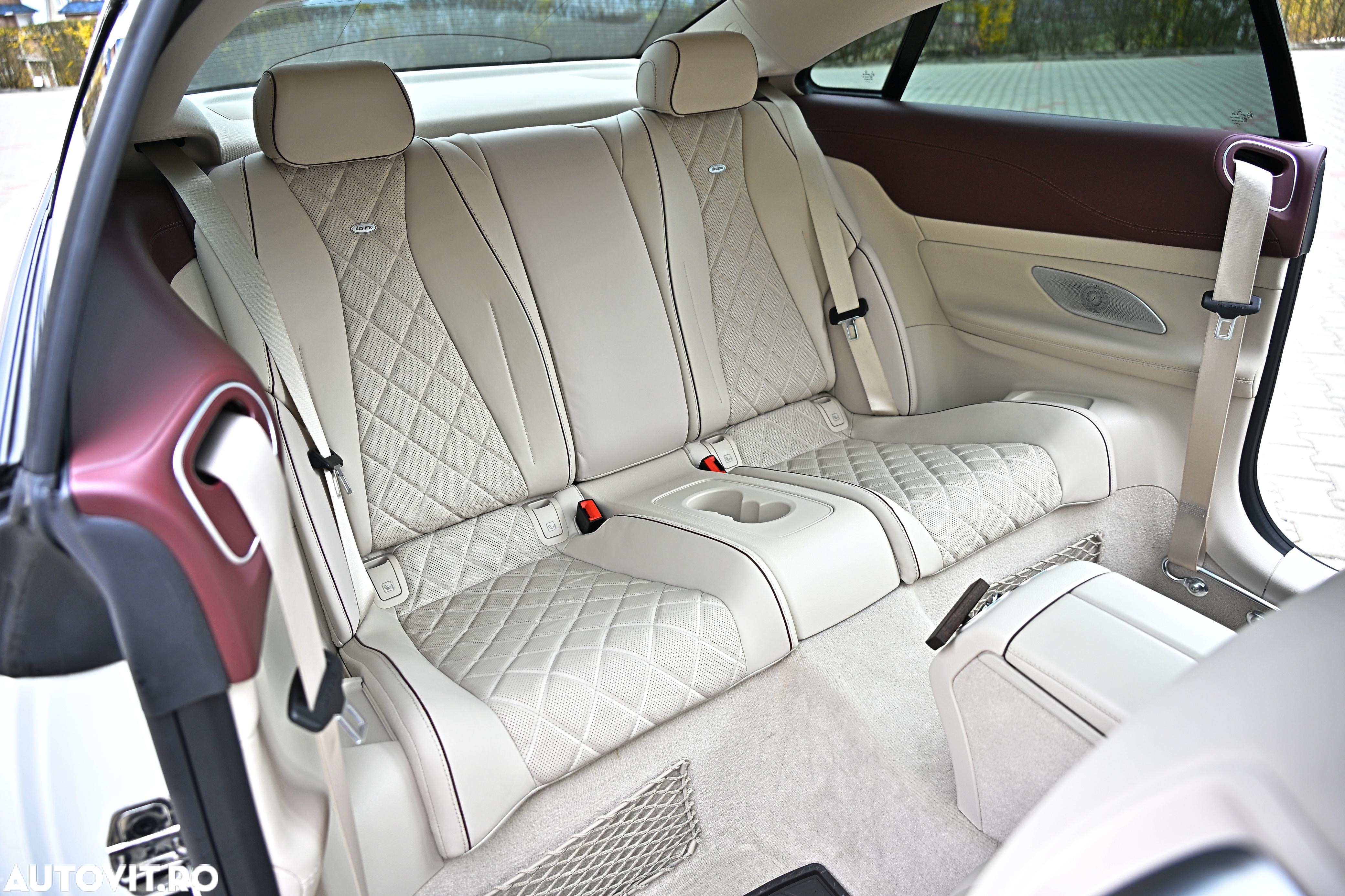 Mercedes-Benz E AMG 53 4M Coupe Aut. - 27