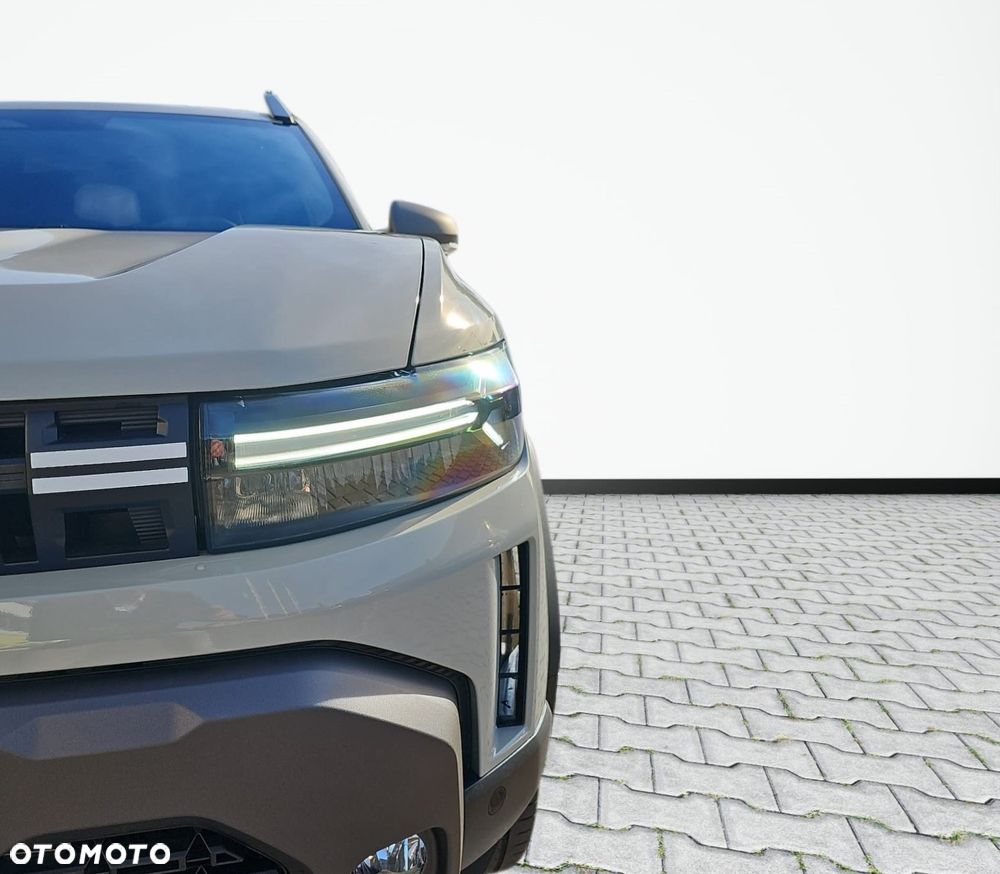 Dacia Duster 1.8 Hybrid 155 Journey MMT - 26