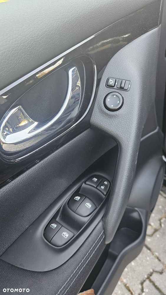 Nissan Qashqai - 26