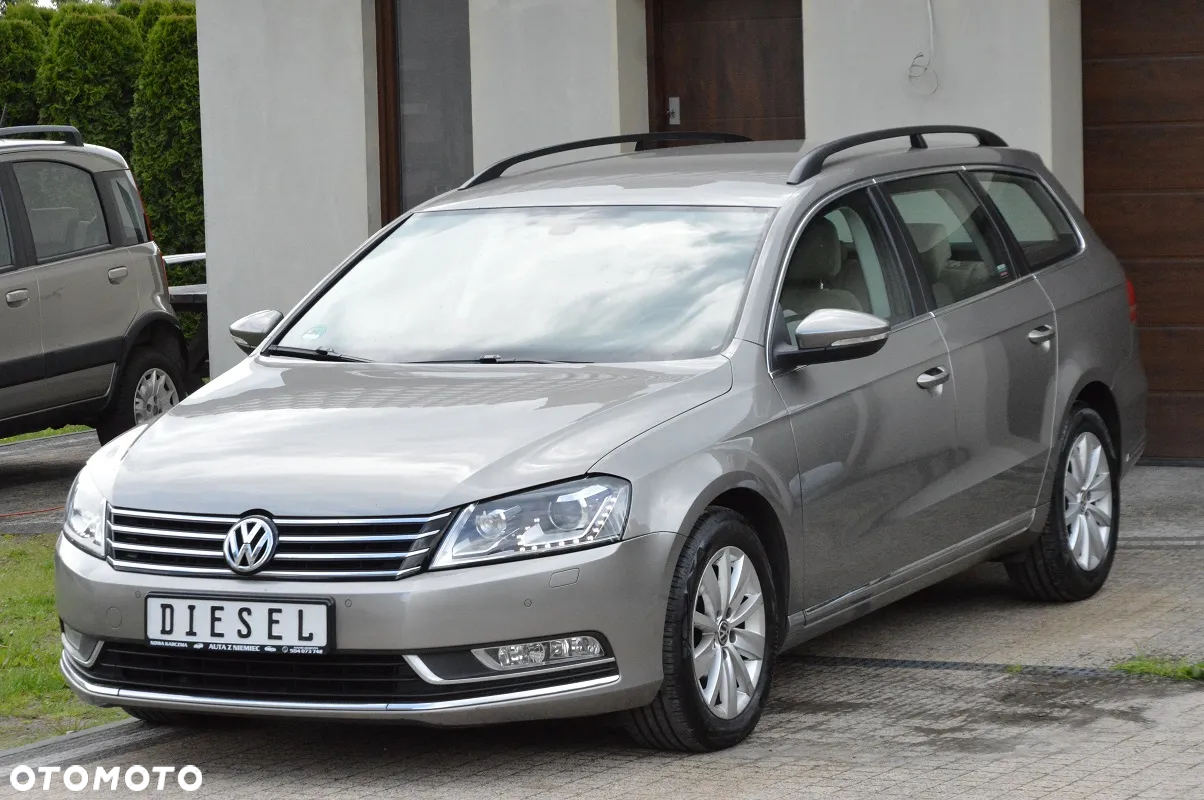 Volkswagen Passat 2.0 TDI Comfortline DSG - 9