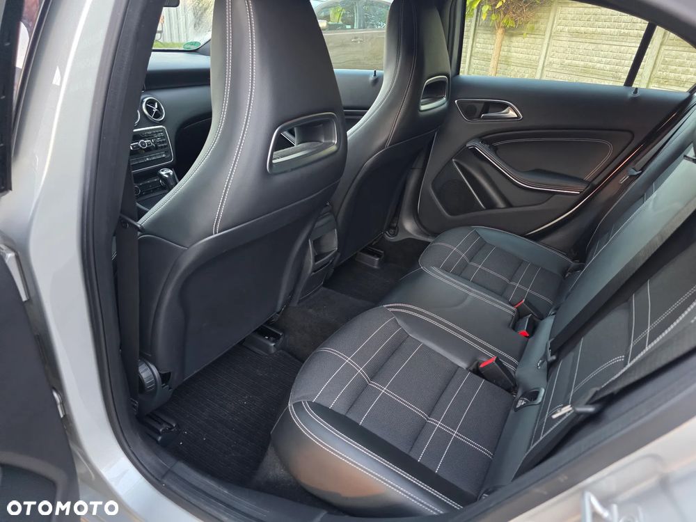 Mercedes-Benz Klasa A 180 (BlueEFFICIENCY) Style - 19