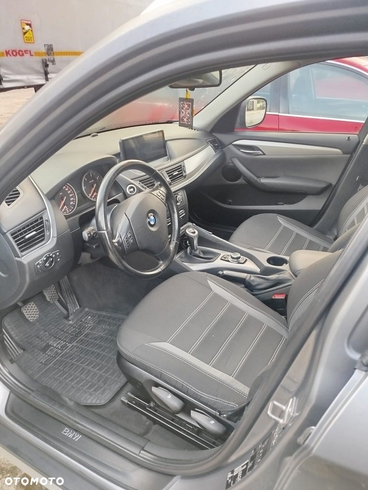 BMW X1 sDrive18d - 4