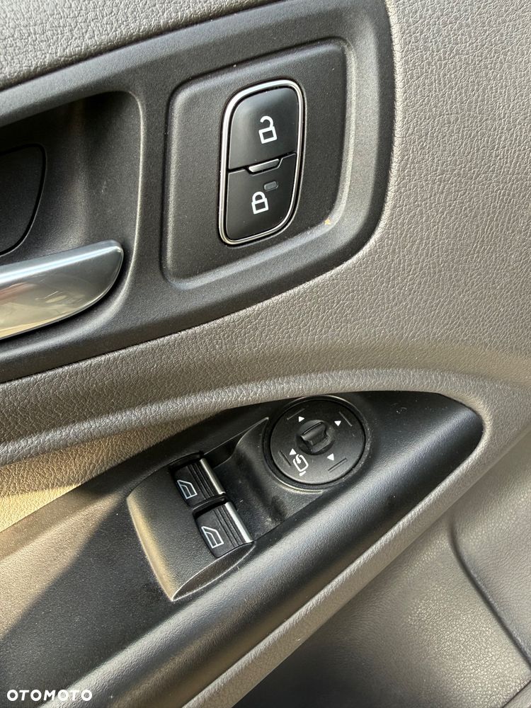 Ford Transit Connect Kombi 230 L2 Active - 18