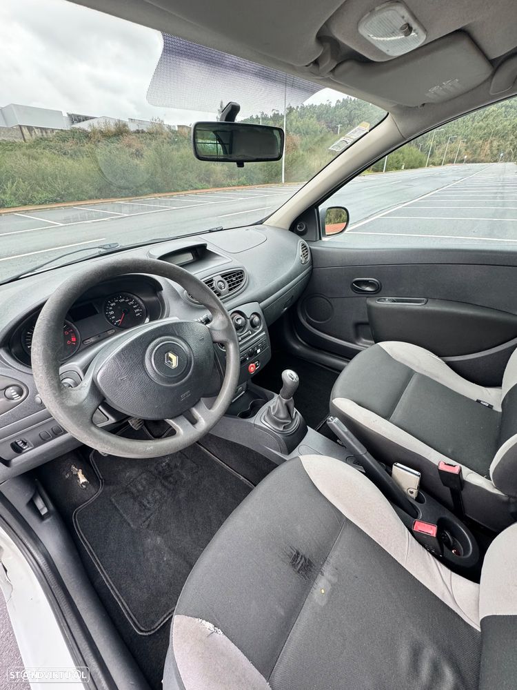 Renault Clio 1.5 dCi Dynamique - 12