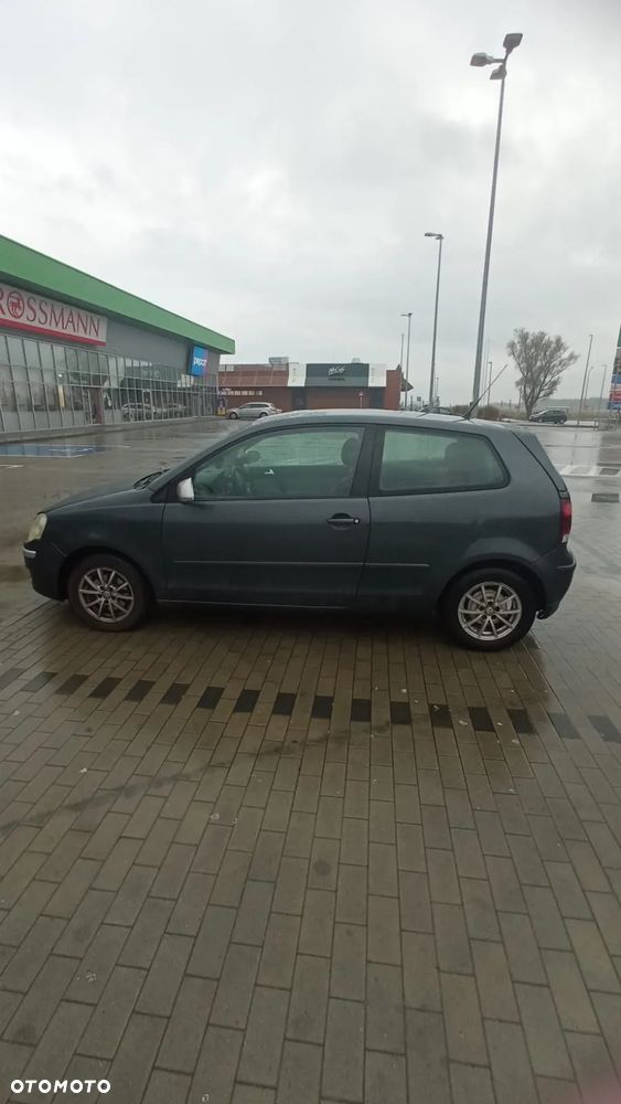 Volkswagen Polo 1.4 TDI DPF BlueMotion - 6