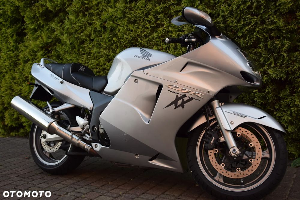 Honda CBR - 1