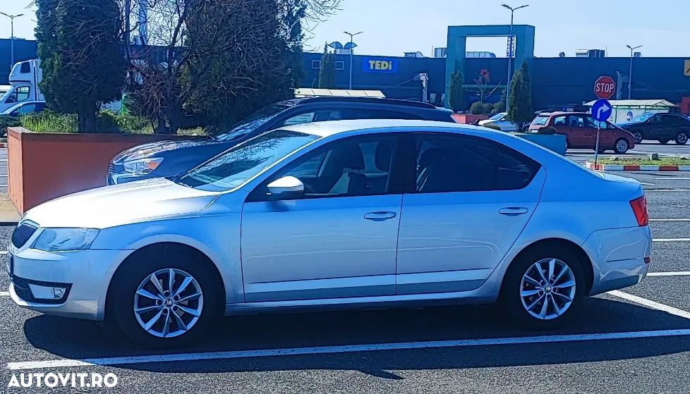Skoda Octavia - 5