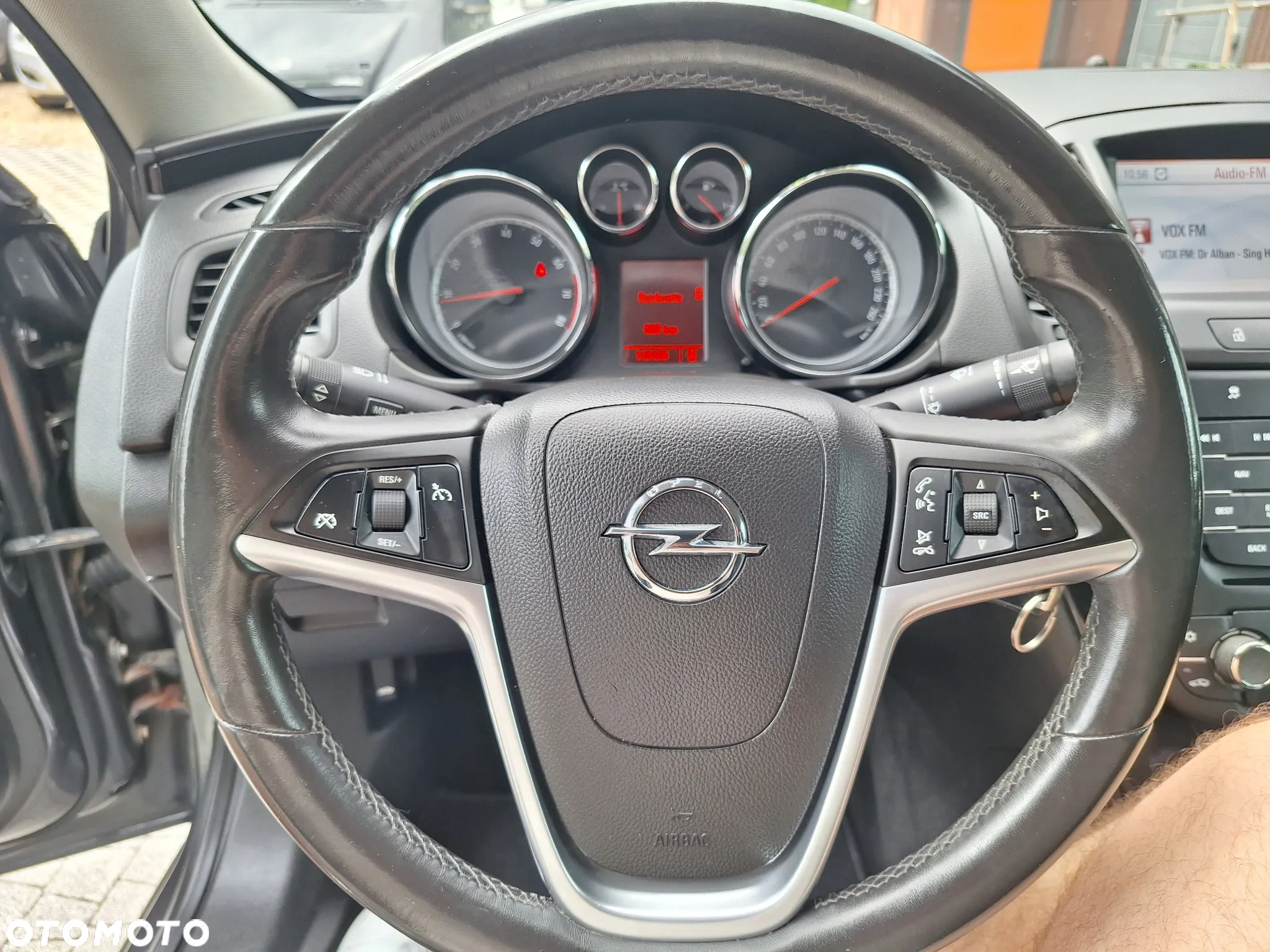 Opel Insignia 1.6 Turbo Cosmo - 25