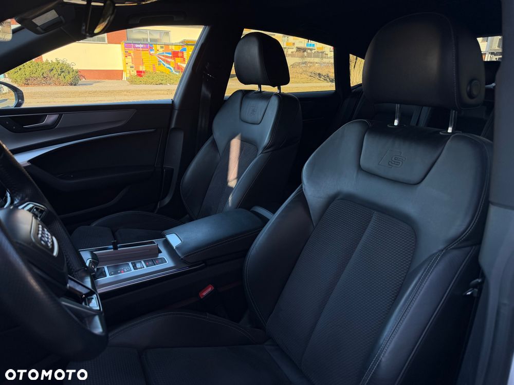 Audi A7 Sportback - 11