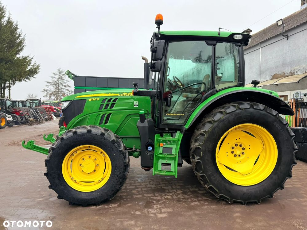 John Deere 6120R - 3