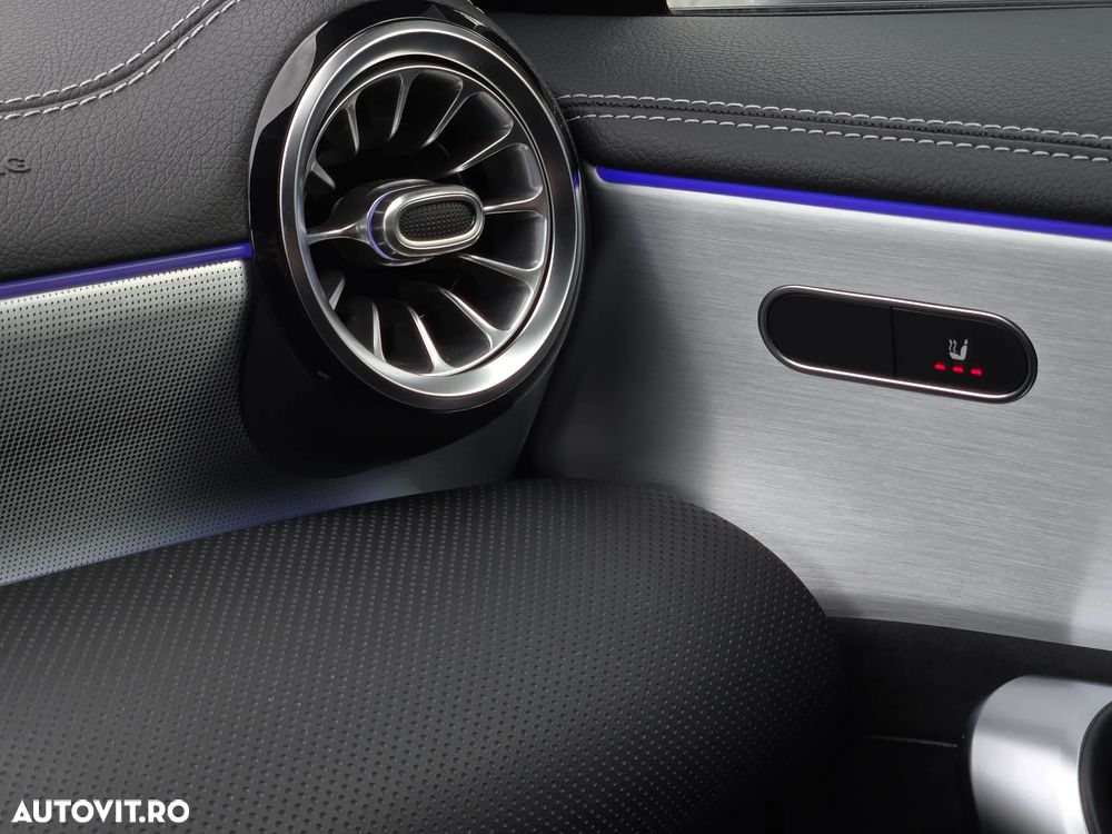 Mercedes-Benz CLA 250 e 8G-DCT AMG Line Advanced Plus - 29