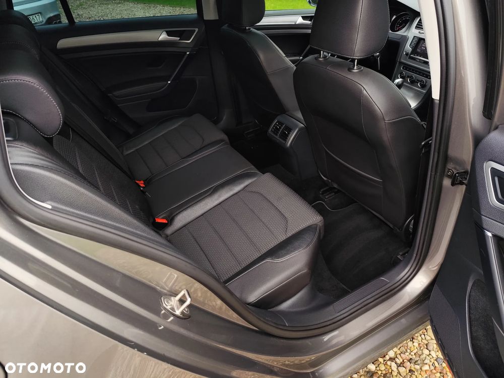 Volkswagen Golf 1.6 BlueTDI DSG Cup - 8