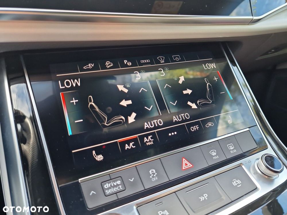 Audi Q8 60 TFSI e Quattro Tiptronic - 37