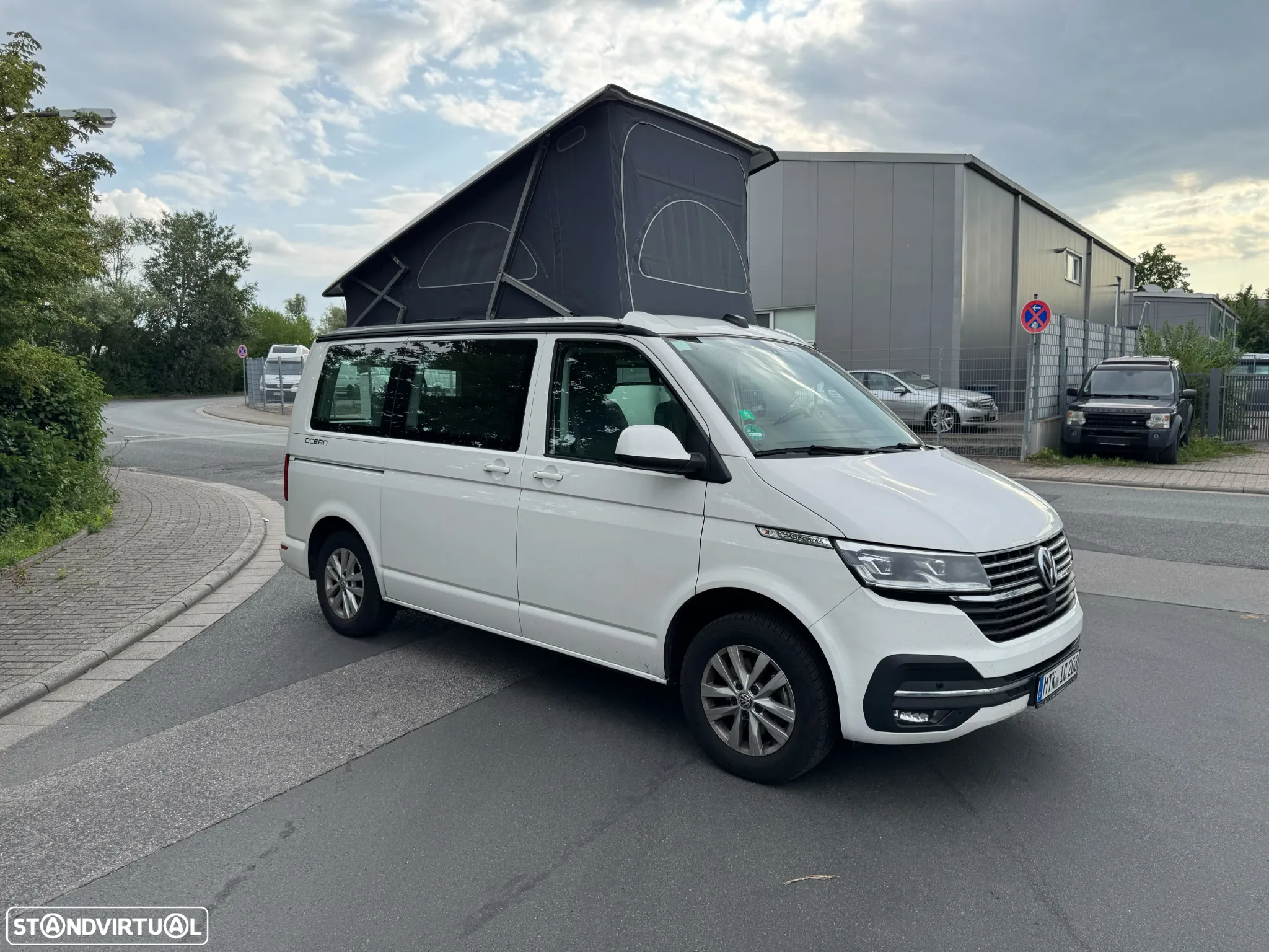 VW California Coast Volkswagen California Camper | 2 Camas – Dorme 4 Pessoas | Kitchenette + Cama no Teto - 2