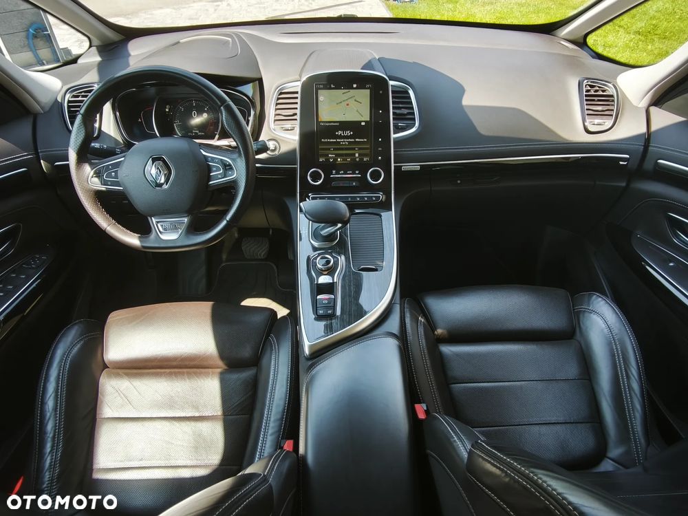 Renault Espace 1.6 dCi Energy Initiale Paris EDC 7os - 6