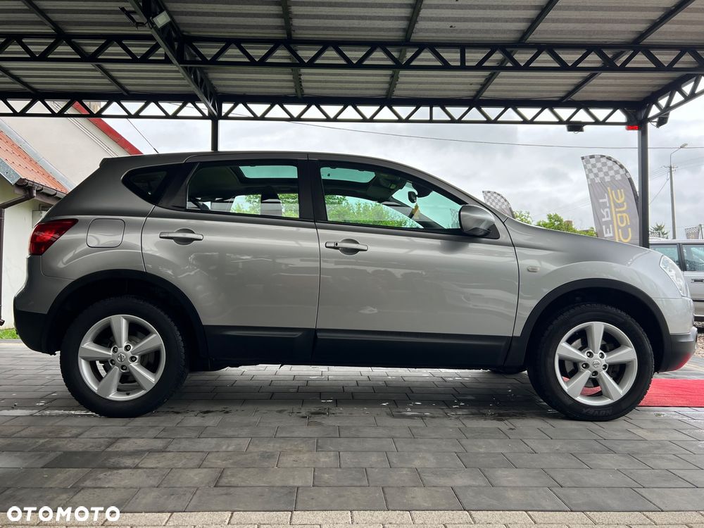 Nissan Qashqai 2.0 tekna - 8
