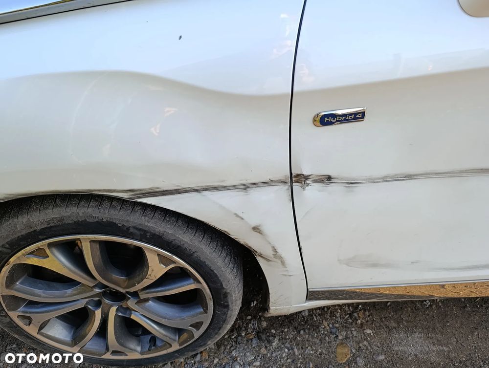 Citroën DS5 2.0 HDi Hybrid4 SoChic MCP - 12