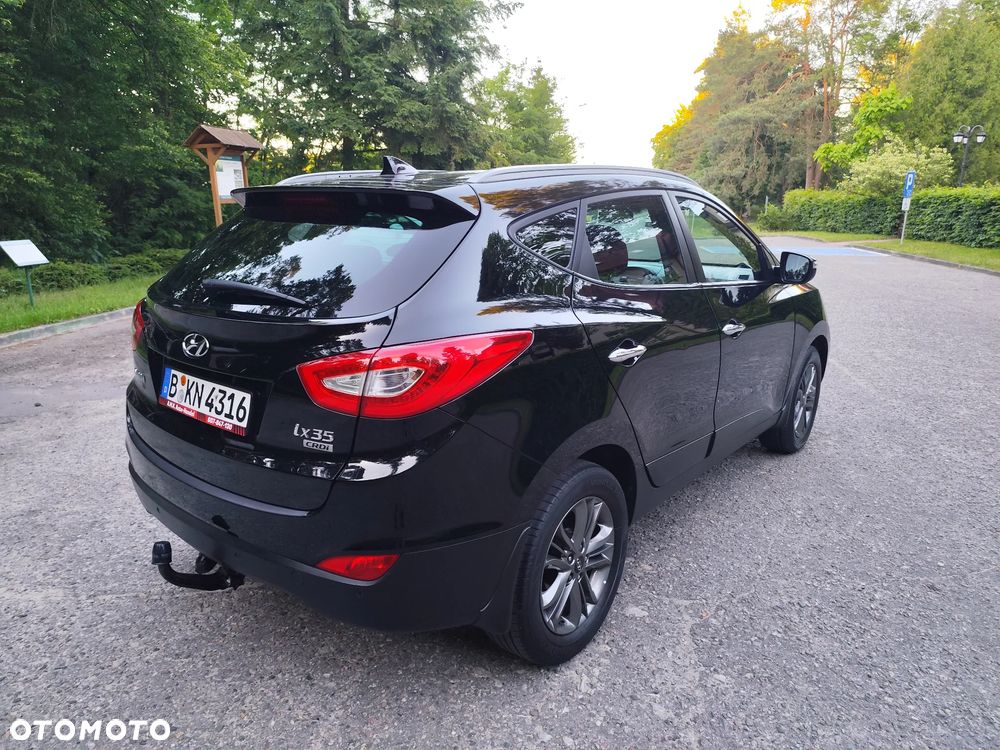 Hyundai ix35 1.7 CRDi 2WD blue Finale Gold - 14
