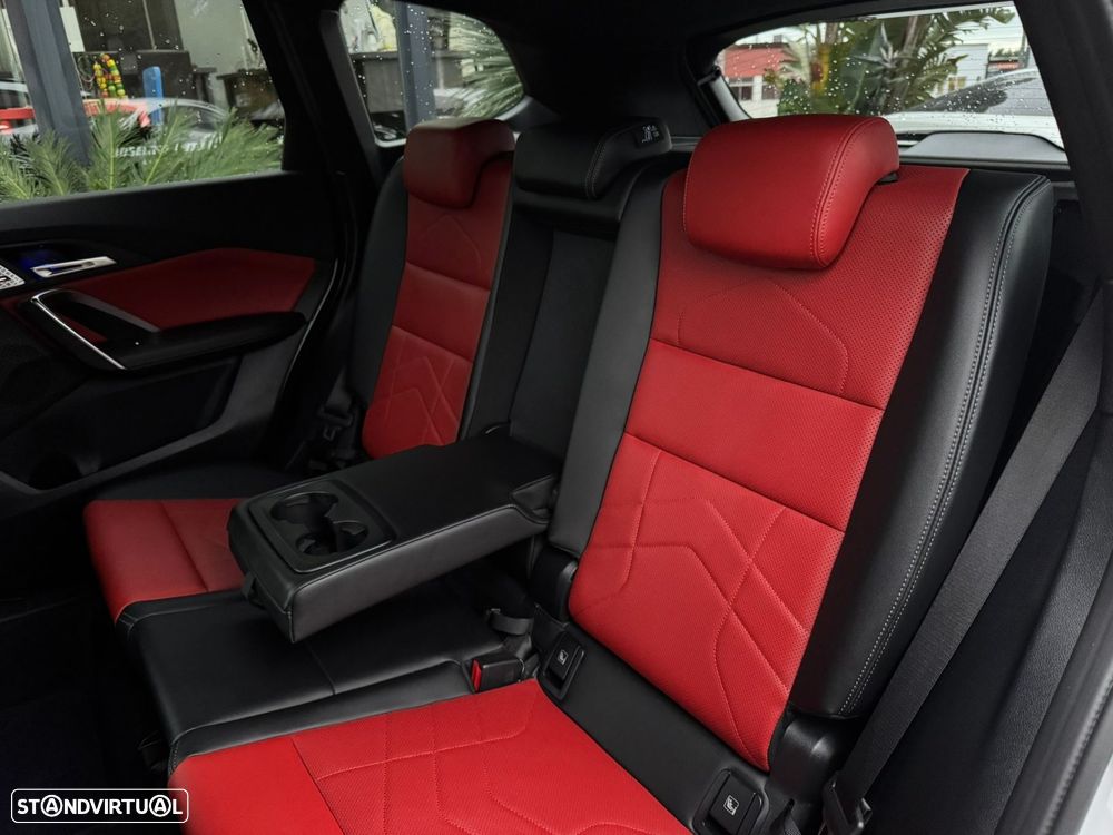 BMW X1 sDrive18d Pack Desportivo M - 23