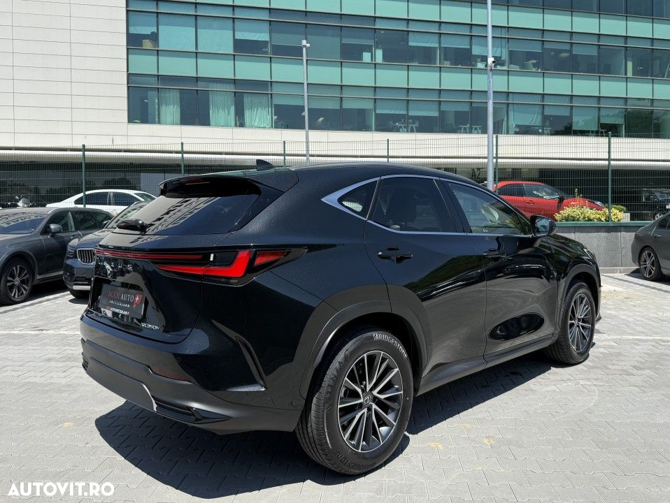Lexus Seria NX 350h AWD 2.5 TNGA HV 25H CVT Executive - 4