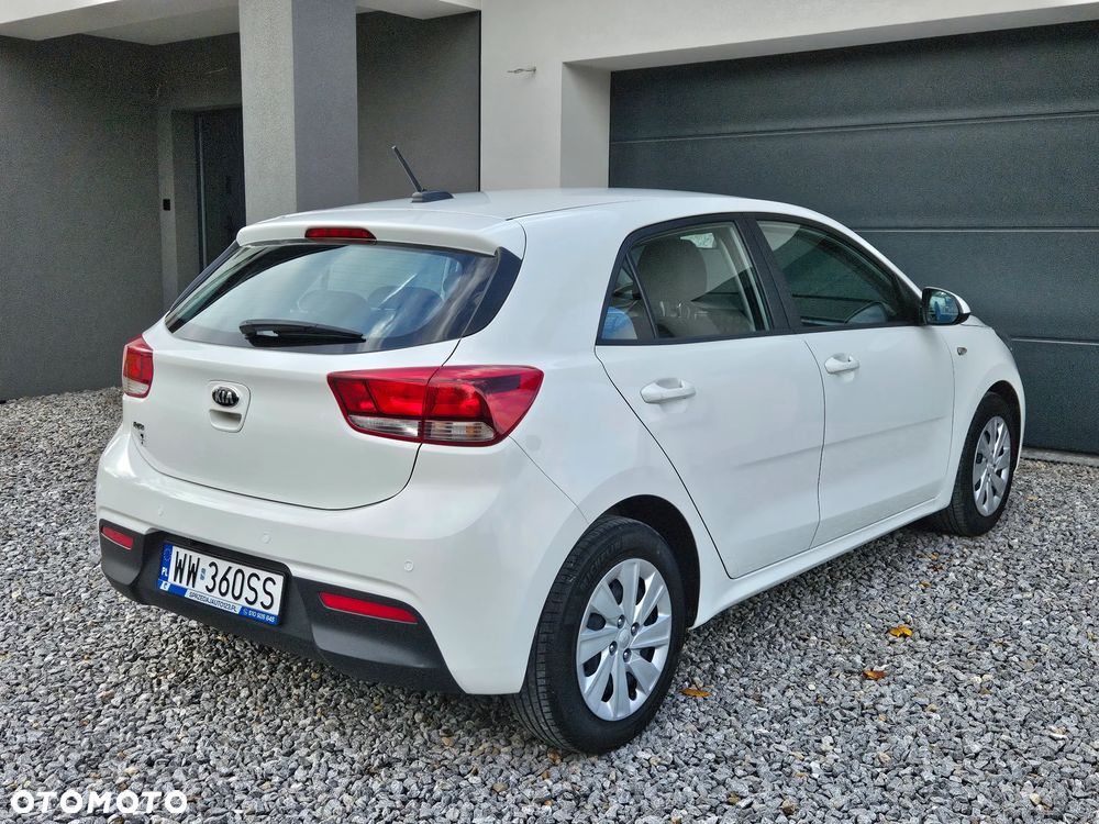 Kia Rio 1.2 M - 6