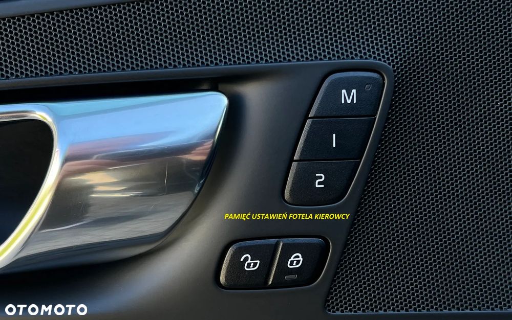 Volvo XC 60 B4 D AWD Geartronic Inscription - 11