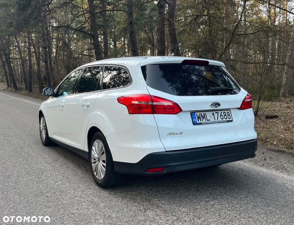 Ford Focus 1.5 TDCi SYNC Edition ASS PowerShift - 11