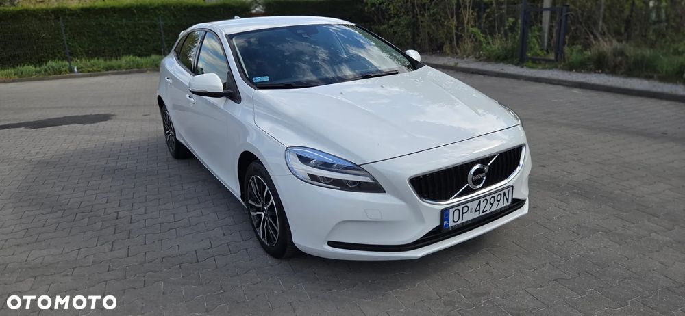 Volvo V40 T3 Drive-E Momentum - 10