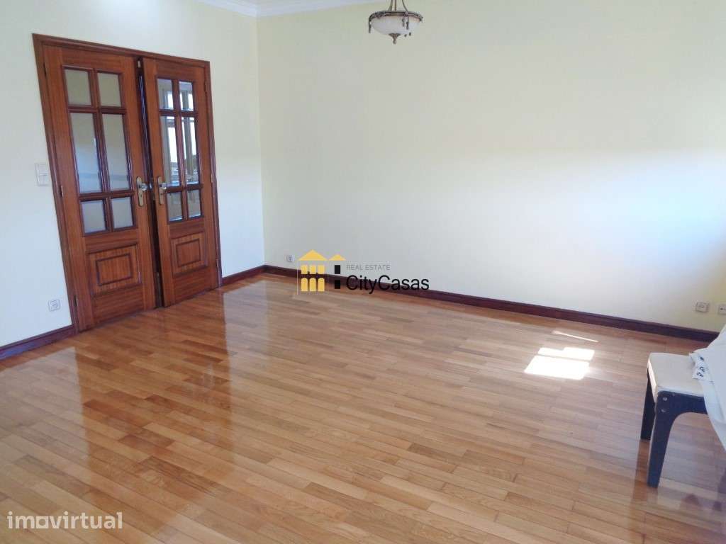 Moradia T2+1 em Campanhã | Porto - Grande imagem: 2/31