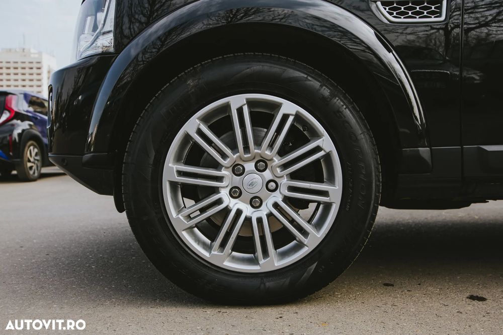 Land Rover Discovery 3.0 SDV6 HSE Aut - 4