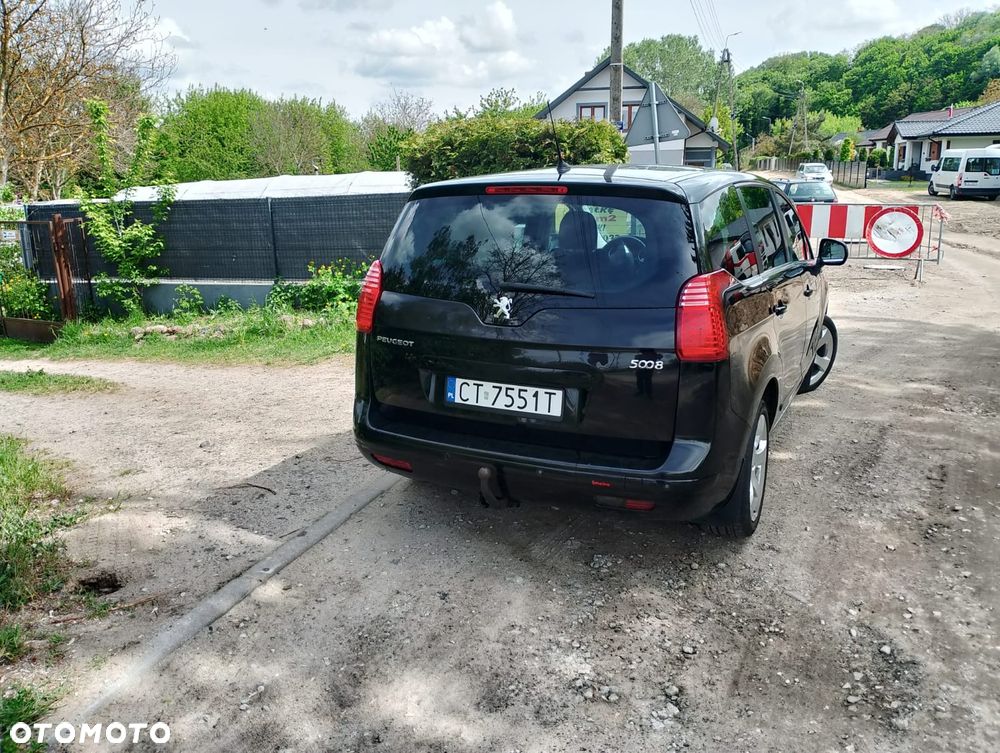 Peugeot 5008 - 4