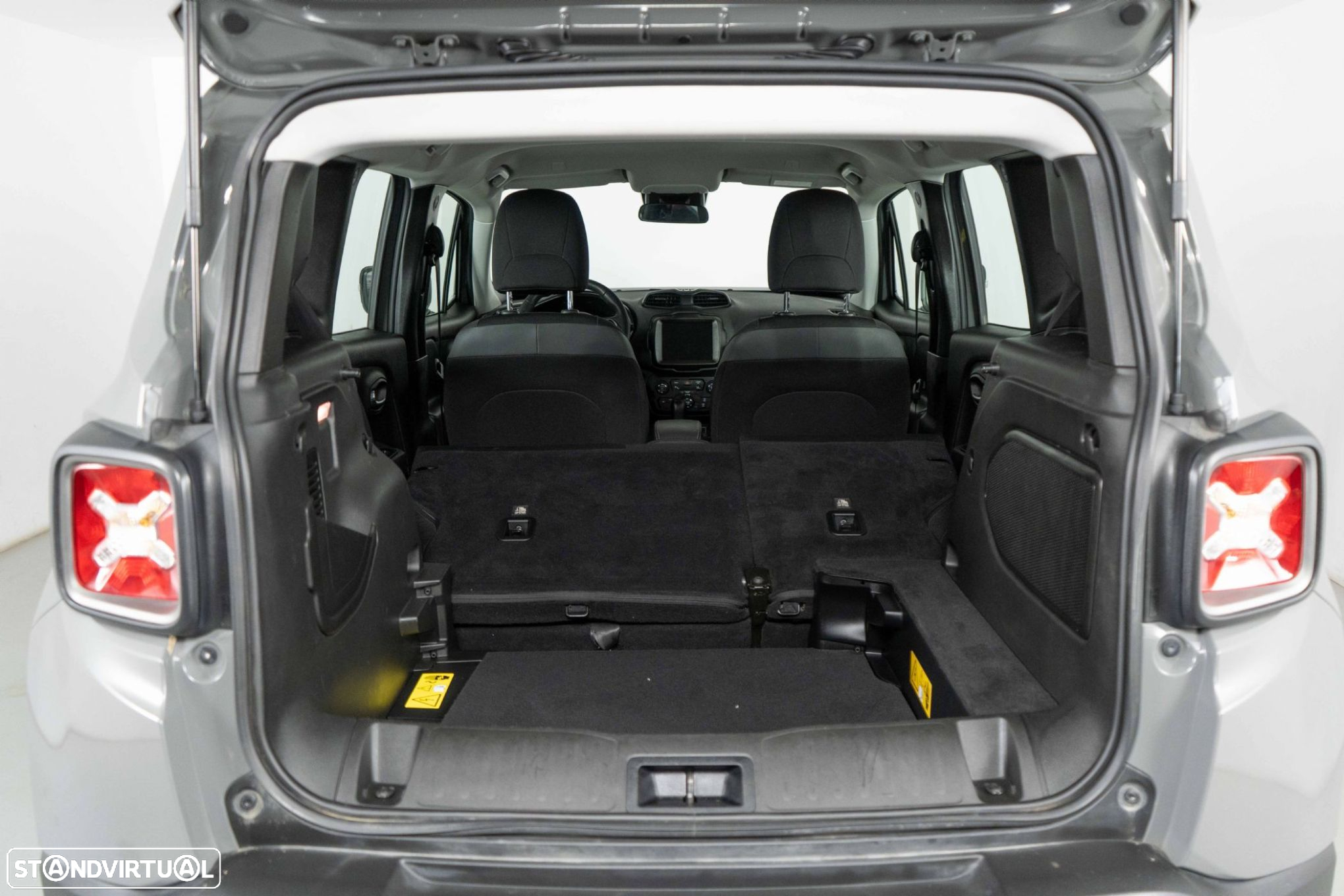 Jeep Renegade 1.3 TG 4Xe Limited - 14
